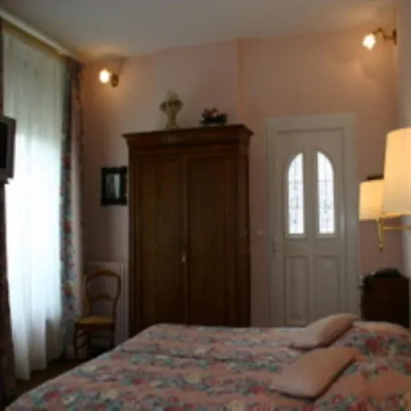 Au Chateau Des Thermes